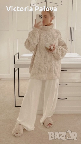 Зимен пуловер унисекс STEFANEL - автентичен италиански шик от чиста нова вълна, снимка 11 - Блузи с дълъг ръкав и пуловери - 53031084