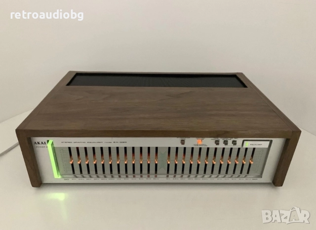 🔉Колекционерски най-висок клас стерео графичен еквалайзер AKAI EA-G90 с дървен кабинет🔉, снимка 7 - Ресийвъри, усилватели, смесителни пултове - 52942630