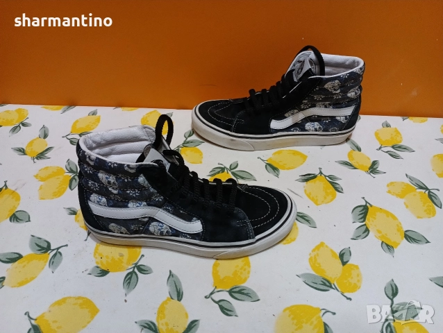 Vans кожени с черепи N 36,5, снимка 2 - Кецове - 52977099