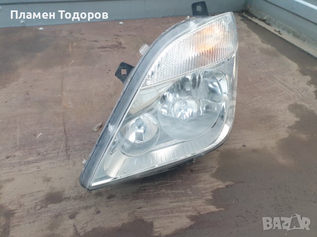 Фар ляв за Мерцедес Спринтер 2006-2013 Нов, снимка 2 - Части - 43237193
