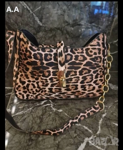 Ефектни,елегантни дамски чанти по 15лв ., снимка 2 - Чанти - 52836295