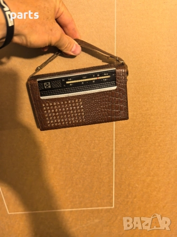 Радио Selga 402 1972г, снимка 2 - Антикварни и старинни предмети - 51610000