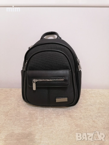 Черна кожена раница , снимка 3 - Раници - 52857080