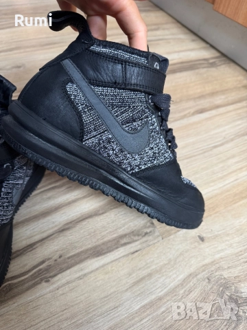 Оригинални кецове Nike Lunar Force1 Flyknit ! 37,5 н, снимка 4 - Маратонки - 52258042