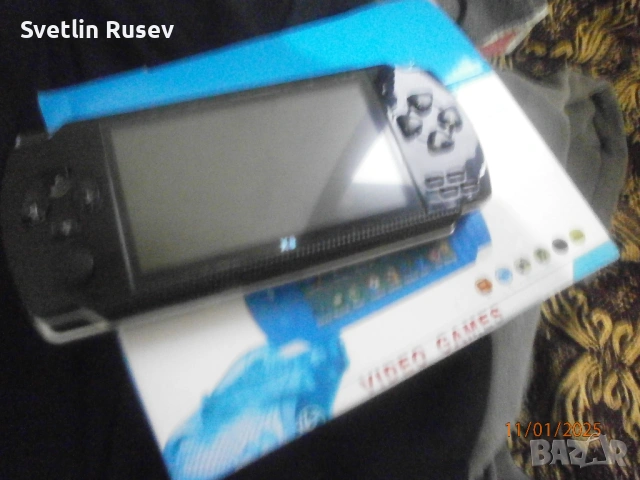 конзола игра