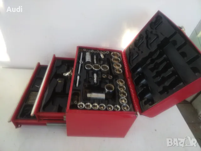 Метален сандък за инструменти с две чекмеджета на релси и капак.   Давам бонус всички което е наличн, снимка 6 - Куфари с инструменти - 47654887