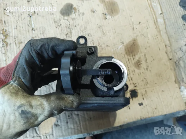 Казанче Хидравлична Течност Mercedes E class W211 V6 4matic Tmodel OM642, снимка 6 - Части - 47275087