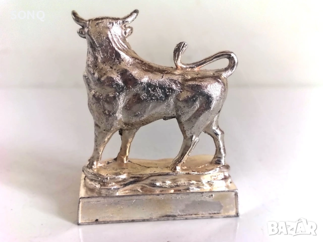 Много Рядка Колекционерска Посребрена Фигурка - Бик, снимка 5 - Колекции - 53456835