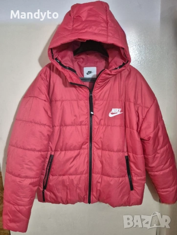 Оригинално яке Nike 