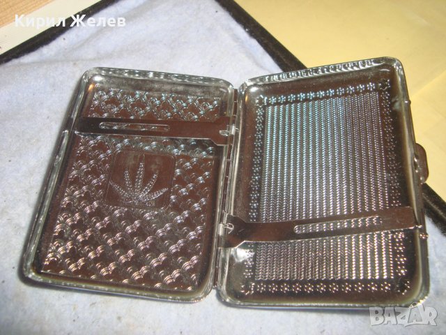 СРЕБРИСТА ФЕШЪН ТАБАКЕРА ФЛОРАЛНО ОРНАМЕНТИРАНА 27351, снимка 2 - Табакери - 38289031