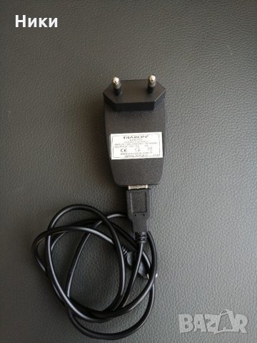 Адаптер зарядно, снимка 2 - Оригинални зарядни - 28581968