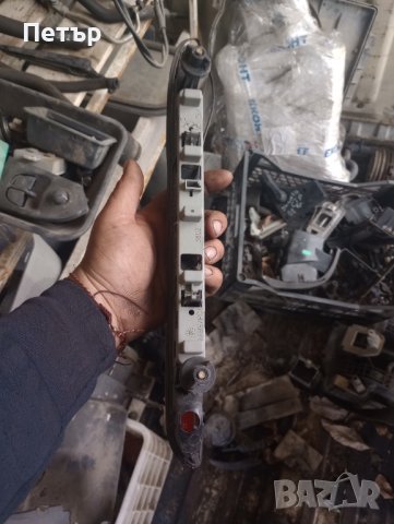 Трети стоп ситроен Берлинго Пежо Партнер 1996-2008г, снимка 2 - Части - 40378529