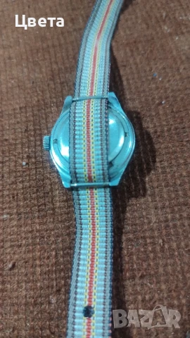 Дамски часовник, снимка 4 - Дамски - 51428398