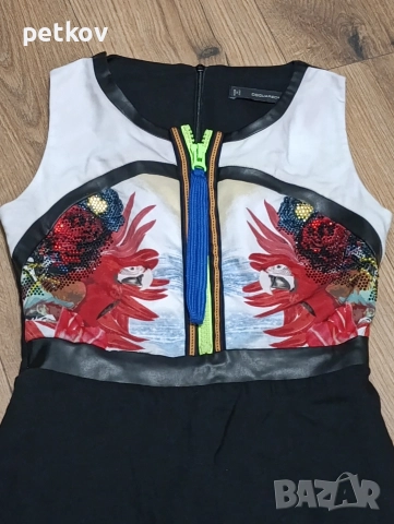 Рокля Dsquared2, S, снимка 3 - Рокли - 52956989
