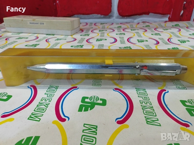 Четири цветен метален химикал