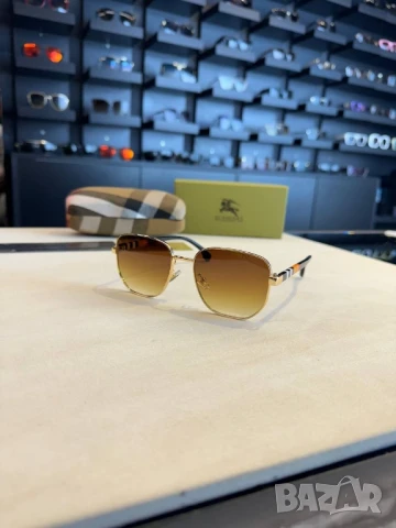 очила burberry , снимка 7 - Слънчеви и диоптрични очила - 50676294