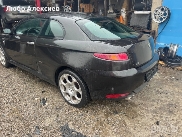 Алфа Ромео GT 2,0 jts , снимка 8 - Автомобили и джипове - 53217418