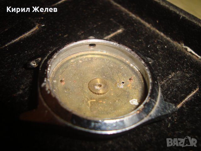 КОРПУС с КАПАК и ЧАСТ от СТАР МЕХАНИЧЕН ЧАСОВНИК 5454, снимка 2 - Други - 32857388