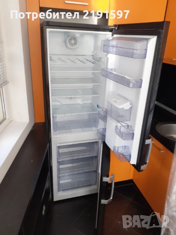 Хладилник с фризер, снимка 2 - Хладилници - 43952608