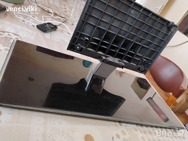 Стойка за телевизор lg 42lw659s