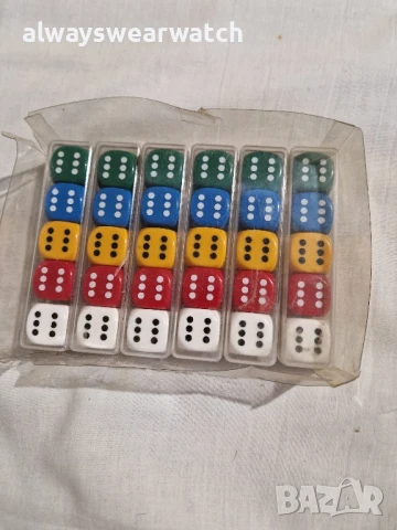 Зарове за игра комплекти по 5 броя зарове