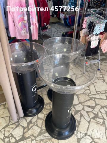 Спешно продавам-Цялостно обзавеждане за магазин., снимка 7 - Други - 51509548