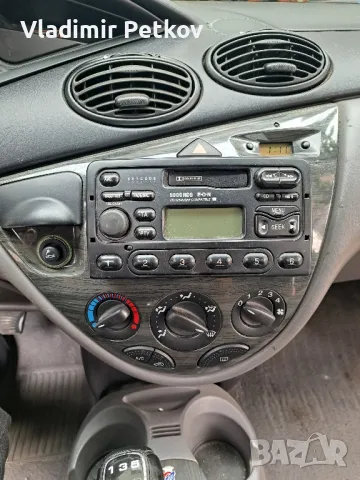 Продавам Ford Fokus MK1 GHIA!Колата не пали проблем с ЕГР Клапана!, снимка 18 - Автомобили и джипове - 49963905