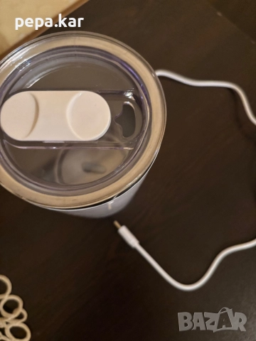 Саморазбъркваща се термочаша  с ubs захранване и капак , снимка 4 - Чаши - 52629528