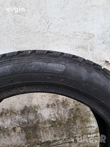 зимни гуми , снимка 4 - Гуми и джанти - 52883136