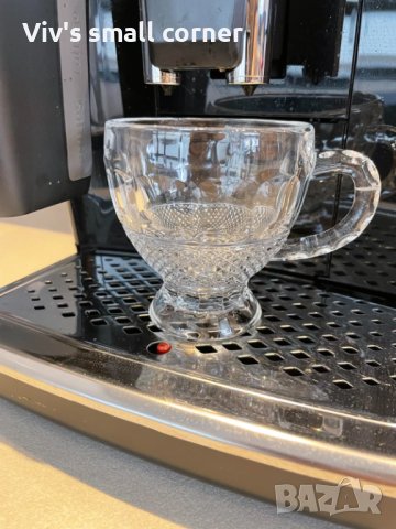 Комплект от 4 кафени чаши дебело стъкло , снимка 1 - Сервизи - 35710933