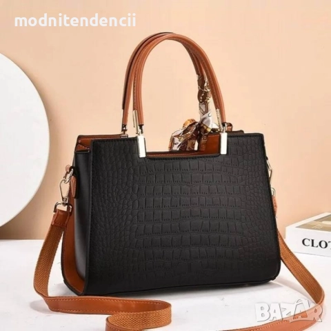 дамска чанта , снимка 3 - Чанти - 52516922