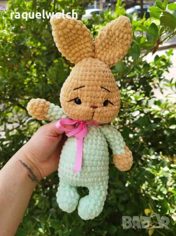 Ръчно Изплетено Зайче "Амигуруми