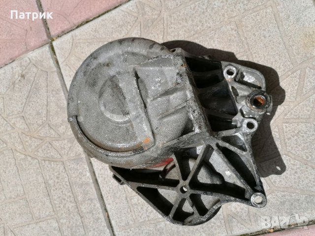 Корпус алтернатор генератор динамо BMW БМВ Е65 E66 740d 740Д, снимка 2 - Части - 33362647