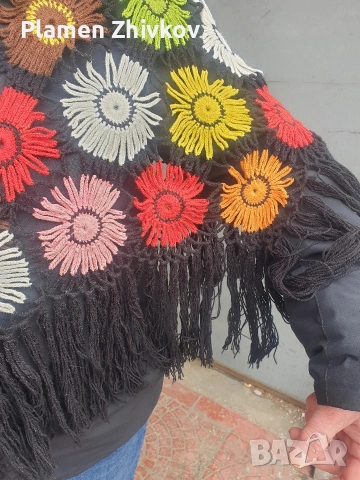 плетен дамски шал / голям /, снимка 9 - Чанти - 53095166