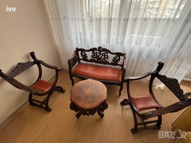 Антикварна гарнитура с масичка