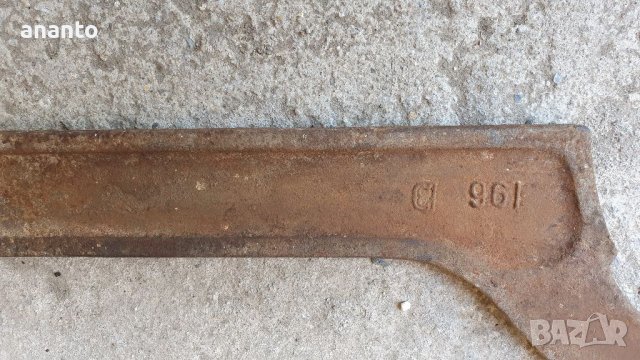 Секторен ключ с пин 196 В, снимка 3 - Ключове - 36786593