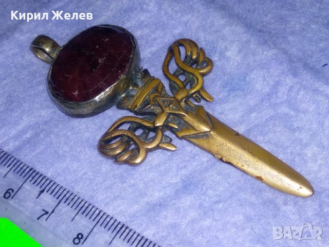 ГОЛЯМ БРОНЗОВ НЕО БАРОК ВИНТИДЖ АРТ ПЕНДАНТ МЕЧ с ПЕЧАТ 925 и ЮВЕЛИРНО ФАСЕТИРАН ЧЕРВЕН КАМЪК 34435, снимка 9 - Антикварни и старинни предмети - 39677167