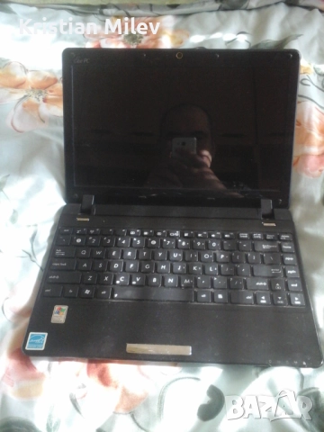 Asus EEE Pc- Лаптоп на части