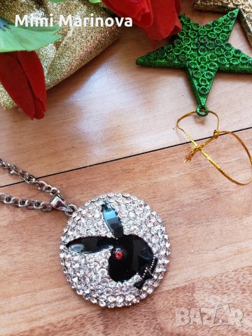 Синджир Playboy, снимка 5 - Колиета, медальони, синджири - 25238206