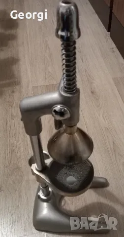 Професионална Цитрус преса  Maskot без цедка , снимка 4 - Сокоизстисквачки и цитрус преси - 49537060