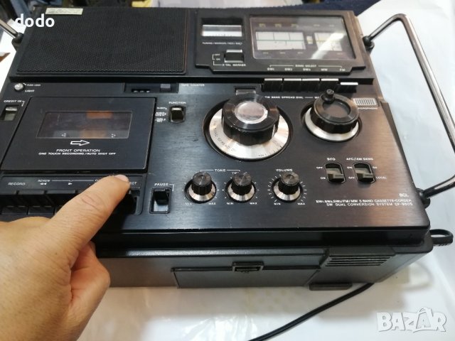 радио касетофон винтидж Сони, снимка 12 - Радиокасетофони, транзистори - 43891606