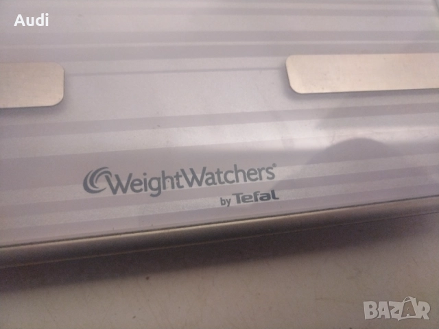 Електронен дигитален кантар TEFAL Множество функции Измерва, тегло, години, подкожни мазнини и др. , снимка 4 - Електронни везни - 52876540