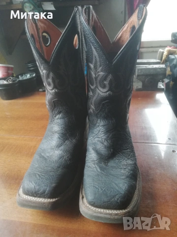 Каубойски ботуши