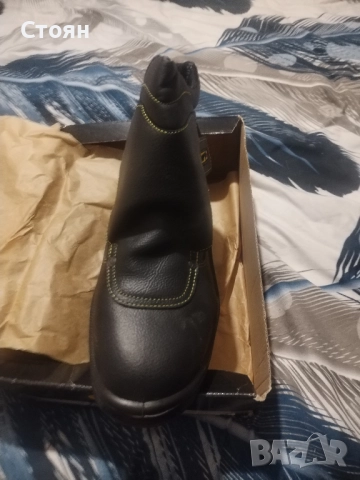 Работни обувки за заварчик, снимка 4 - Монтажници - 52669056