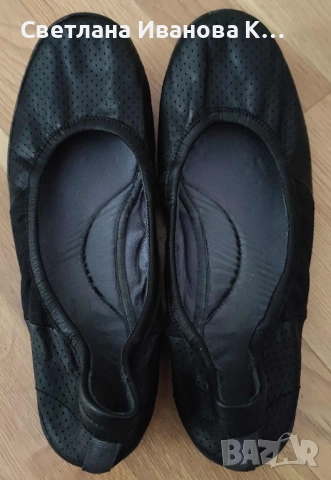 Затворени обувки черни Clarks, снимка 2 - Дамски ежедневни обувки - 51944673