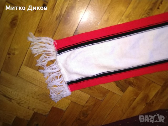 Манчестър Юнайтед  шал винтидж от едно време, снимка 8 - Футбол - 26663919