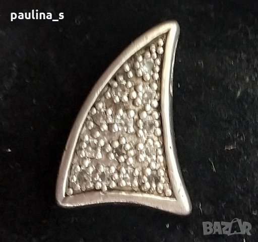 Масивен сребърен медальон / висулка - сребро проба 925 с естествени циркони 