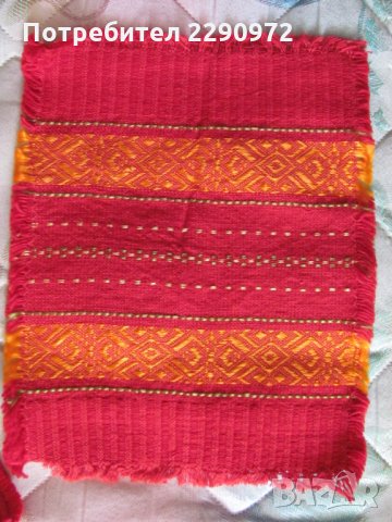 Битова покривка и 6 броя салфетки, снимка 5 - Антикварни и старинни предмети - 32472947