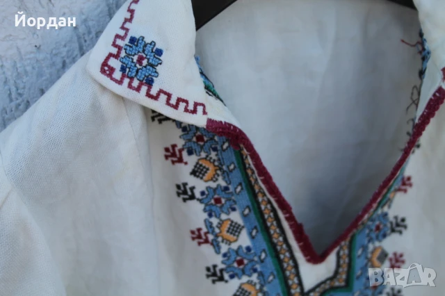 Детска риза от народна носия с бродерия, снимка 4 - Антикварни и старинни предмети - 50523966