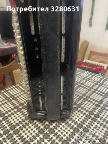 Акордеон Hohner Morino IV n, снимка 4 - Акордеони - 52126378
